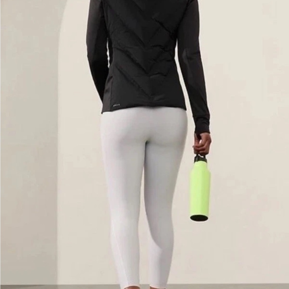 Athleta Inlet Jacket Quilted Down with Hood. Size Small - Picture 8 of 13